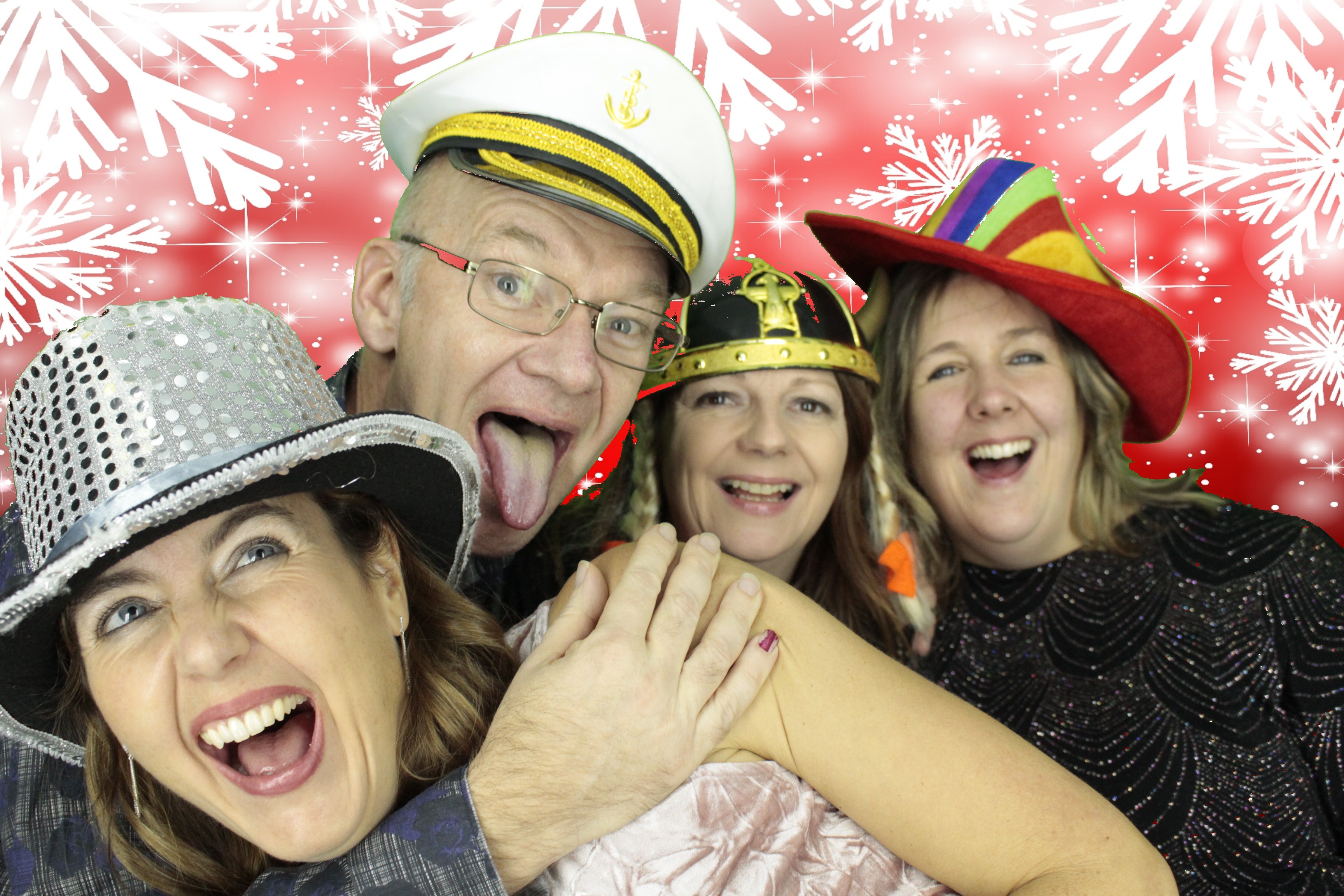 Ocean Network Express Christmas Party 2019 | View more photos from the event at gallery.myphotoboothexperience.co.uk/u/MyPhotoBoothExperienceLtd/Ocean-Network-Express-Christmas-Party-2019